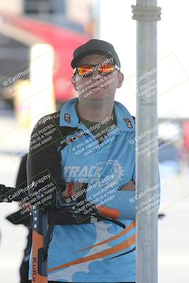 media/Oct-30-2025-Racers Edge (Thu) [[dabbdaf680]]/1-Around the Pits- Track Walk/